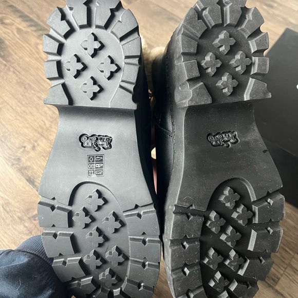 Coach Jane Bootie Womens Size 8 Black Leather Bootie, Sherpa Trim Side Zip NEW - Picture 4 of 16